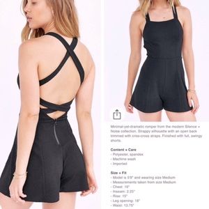 🆕 UO Silence + Noise Cross-Back Charlie Romper